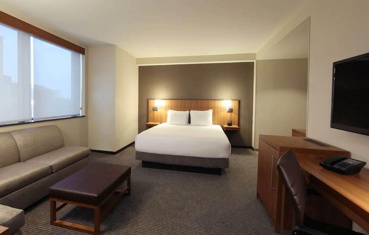 Hyatt Place Flushing/Lga Airport New York Exterior photo