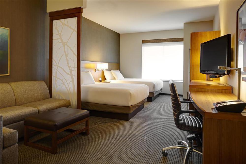 Hyatt Place Flushing/Lga Airport New York Room photo